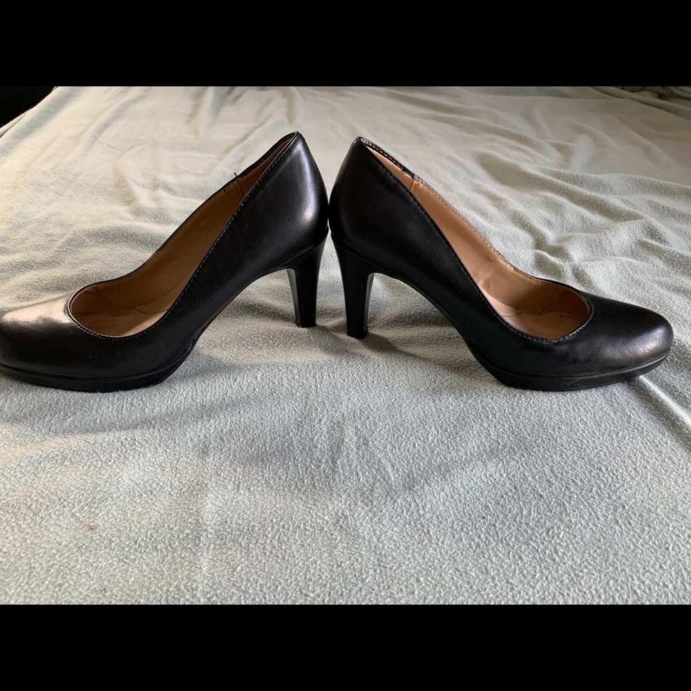 Naturalizer N5 Comfort pumps size 6